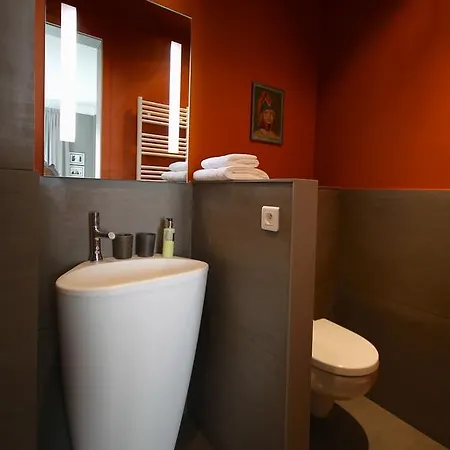 Bed & Breakfast Du Square, Luxury Paris