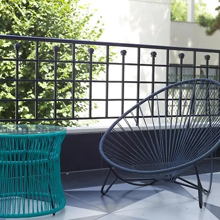 Du Square, Luxury 4*