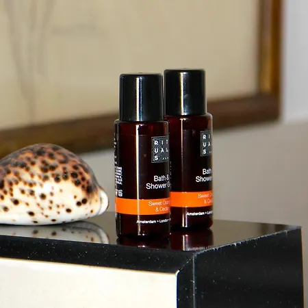 Du Square, Luxury Panzió Párizs