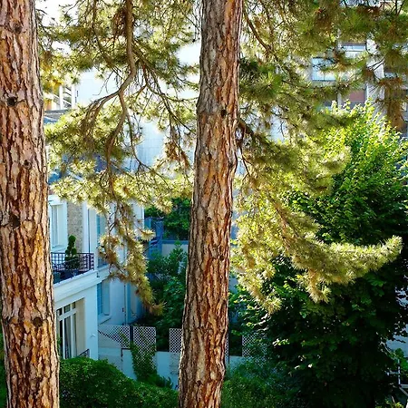 Du Square, Luxury 4* Párizs