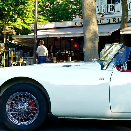 Du Square, Luxury Panzió Párizs