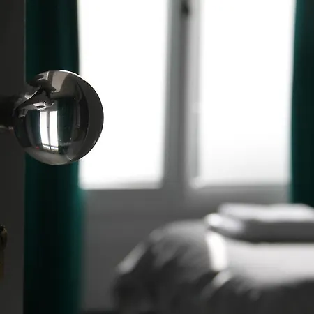 فندق مبيت وإفطار Du Square, Luxury 2*