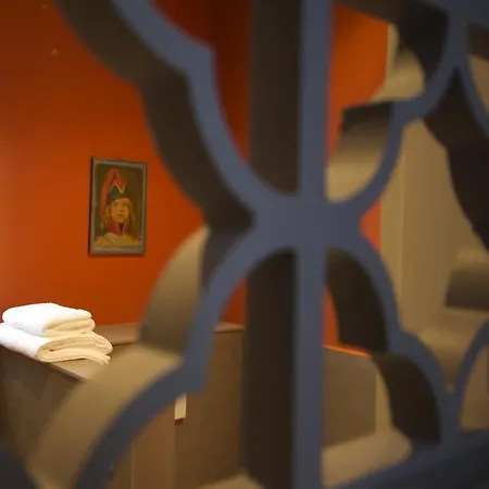 Du Square, Luxury Panzió Párizs