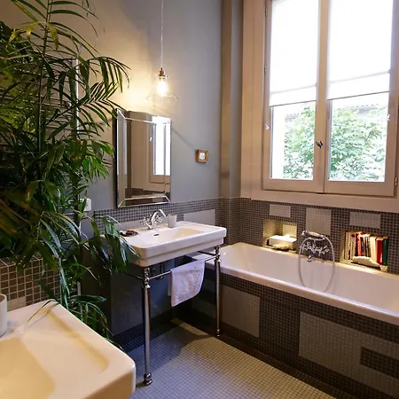 فندق مبيت وإفطار Du Square, Luxury