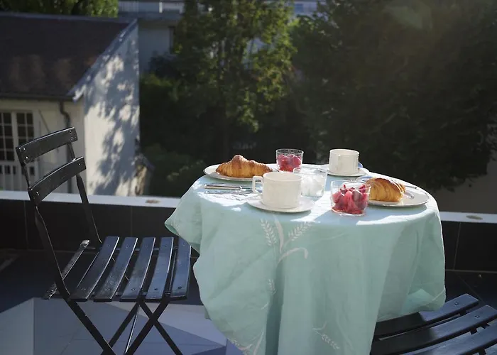 Du Square, Luxury Oda ve Kahvaltı 4*