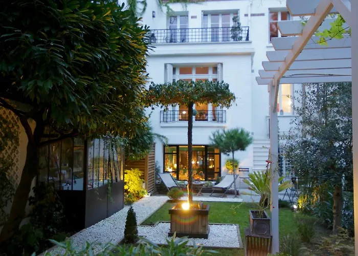 Oda ve Kahvaltı Du Square, Luxury