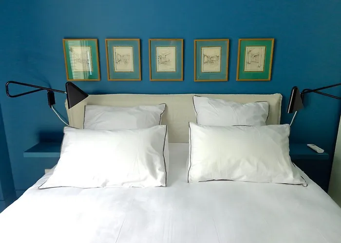 Du Square, Luxury Oda ve Kahvaltı 4*