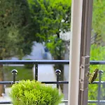 Du Square, Luxury Bed & Breakfast