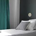 Du Square, Luxury 4*
