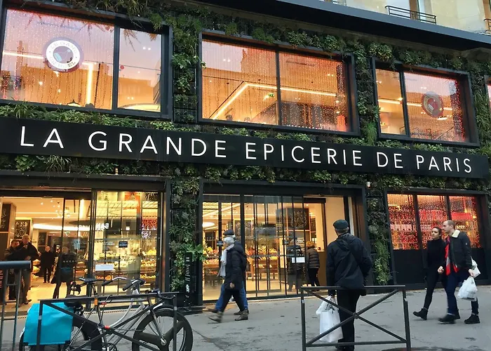Du Square, Luxury